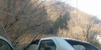 ULTIMA ORĂ Șoferița care s-a răsturnat cu mașina a decedat