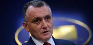 Ministrul Educației: aproape jumătate dintre cadrele didactice din sistemul preuniversitar și 60% dintre cele universitare vor să se vaccineze împotriva COVID-19