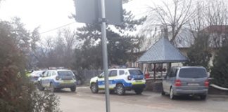 ULTIMA ORĂ Femeie accidentată de o mașină de poliție, la Ploscuțeni