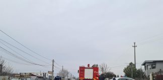 Incendiu la un autoturism la marginea Focșaniului
