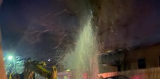 VIDEO ”Fântână arteziană” lângă fostul sediu al Tribunalului Vrancea