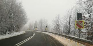 Poliția Rutieră: recomandări pentru șoferi, pe timp de ploi, ninsori și polei