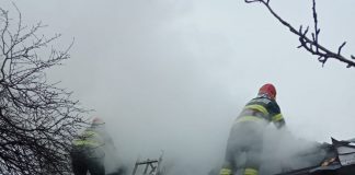 FOTO Incendiu provocat de un scurtcircuit electric la o locuință din Panciu
