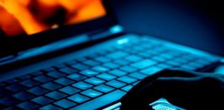 Un bărbat a fost reținut și altul pus sub control judiciar într-un caz de pornografie infantilă