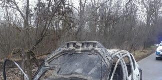 FOTO Un autoturism a luat foc în mers la Homocea