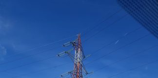 Cine este bărbatul care le-a dat de furcă autorităților