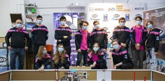 FOTO Echipa de robotică a Colegiului Cuza, locul 3 la primul demo din acest sezon