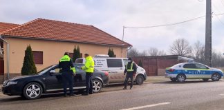 Aproape jumătate dintre mașinile oprite în trafic de inspectorii RAR Vrancea, anul trecut, prezentau neconformități