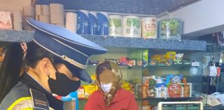 Peste 120 de persoane sancționate ieri pentru nepurtarea măștii de protecție