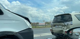 ULTIMA ORĂ Patru mașini implicate într-un accident la Golești