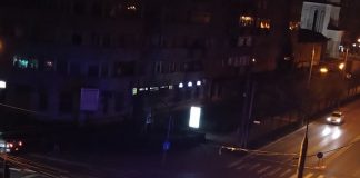 ULTIMA ORĂ VIDEO Ciocnire între două mașini pe Bulevardul Independenței din Focșani