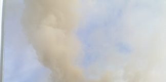 ULTIMA ORĂ Gospodărie în flăcări la Vrâncioaia. Este vorba de casa primarului din Vrâncioaia