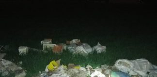 Focșăneni amendați pentru că au aruncat gunoaie și moloz pe un teren de la marginea orașului