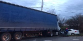 Două minore rănite în accidentul de la Garoafa