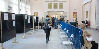 Aproape 1.200 de vrânceni s-au vaccinat ieri împotriva COVID-19