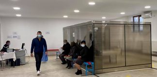 FOTO S-a deschis Centrul de vaccinare de la Dumitrești