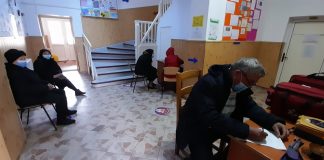 Oamenii din Soveja s-au dus de dimineață să se vaccineze