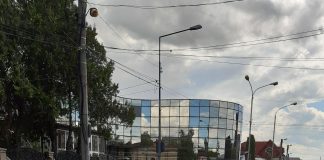 Accident de motocicletă lângă fostul sediu Bancpost Focșani