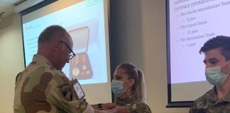 Distincție pentru sergentul sanitar Iuliana Bratu, după misiunea din Afganistan