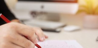 Emoții pentru absolvenții clasei a opta – astăzi, prima probă la Evaluarea Națională