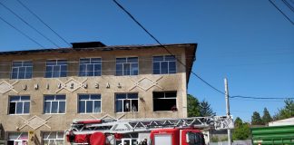 Un scurtcircuit electric a provocat pagube importante la magazinul din Păunești