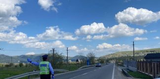 Dosare penale la regimul rutier: proprietarul și-a dat mașina unei femei care nu are permis de conducere