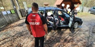 Salvamontiștii au intervenit pentru salvarea unei persoane rănite în Cheile Tișiței