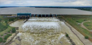 Rezervele de apă în scădere, dar suficiente / Vrancea, printre județele grav afectate de secetă