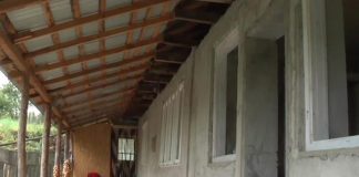 Vaslui: Casele romilor din mai multe comune au fost reparate cu bani europeni, iar unii localnici au primit fonduri pentru antreprenoriat