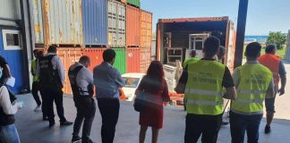 VIDEO Container cu deșeuri din Marea Britanie, descoperit în Vama Constanța, urma să ajungă la o firmă din Vrancea