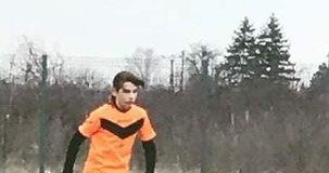 Fost jucător la Prosport Focșani, campion național la fotbal U16 cu Academica Clinceni