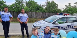 FOTO Surprize din partea polițiștilor pentru Edi, născut chiar pe 1 iunie