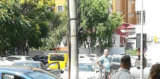 FOTO Mașină de școală de șoferi, implicată într-o coliziune în Focșani