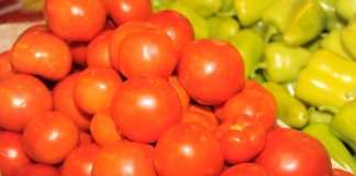 Marți, ultima zi de depunere a cererilor de înscriere în Programul pentru susținerea producției de legume în spații protejate