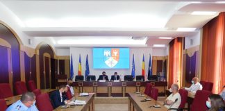 Peste 300 de drumuri, poduri și străzi din Vrancea, afectate de ultimele inundații. CJSU a cerut bani pentru repararea lor