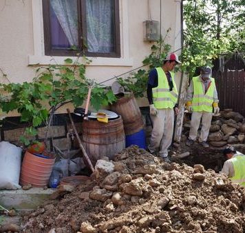 Guvernul va schimba regulile privind recrutarea muncitorilor străini