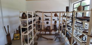 FOTO Muzeul Satului, la Vizantea-Livezi, cu peste 200 de obiecte vechi din comună