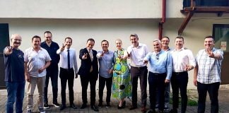 Lupta pentru șefia PNL. Orban are sprijin total din partea conducerii filialei Vrancea