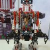 robot elevi