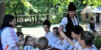 Întâlnire cu tradiția, în weekend, la Crângul Petrești