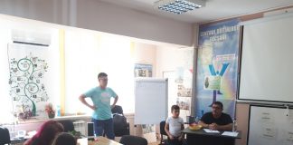 Copilăria, tema activității de comunicare de la Centrul de Tineret Focșani
