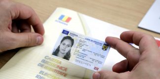 A început emiterea cărților electronice de identitate