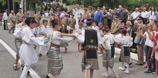 Muzică și dansuri populare, sâmbătă, la Soveja