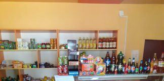 FOTO Primarul din Andreiașu de Jos, contrazis cu privire la starea magazinului din centrul comunei