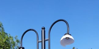 FOTO Aflat în proces de modernizare, cel mai mare parc din Mărășești a fost din nou vandalizat