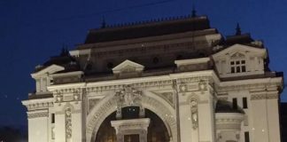 Dispozitiv în sprijinul persoanelor cu dizabilități, la Teatrul Municipal ”Mr. Gh. Pastia”