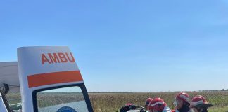 Persoană rănită după ce o dubă a ieșit în decor, pe E85