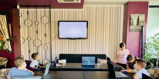 Club de tehnologie pentru copii, în Focșani