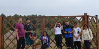 FOTO Grădina ecologică a ACDB are o recoltă bogată