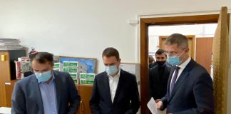 Miniștrii USR-PLUS și-au înregistrat demisiile la Palatul Victoria